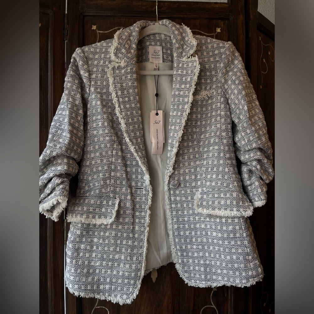 5à7 cinq à sept
Blazer with tags